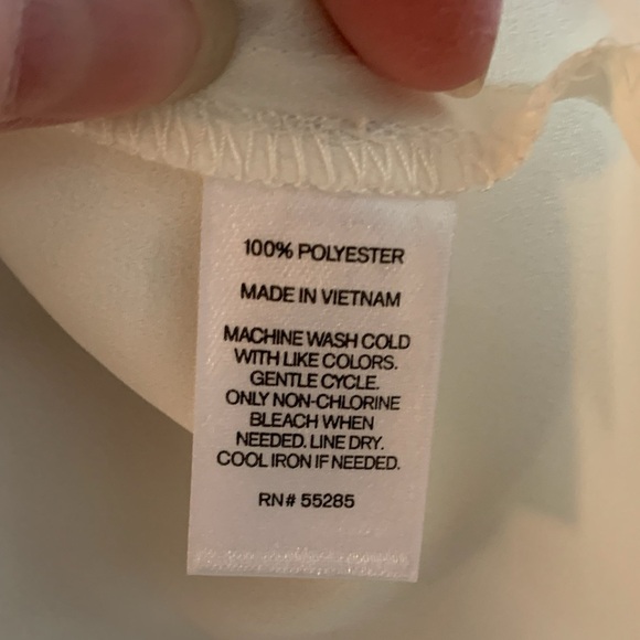 Women’s Express Lace Top size S - Picture 6 of 7